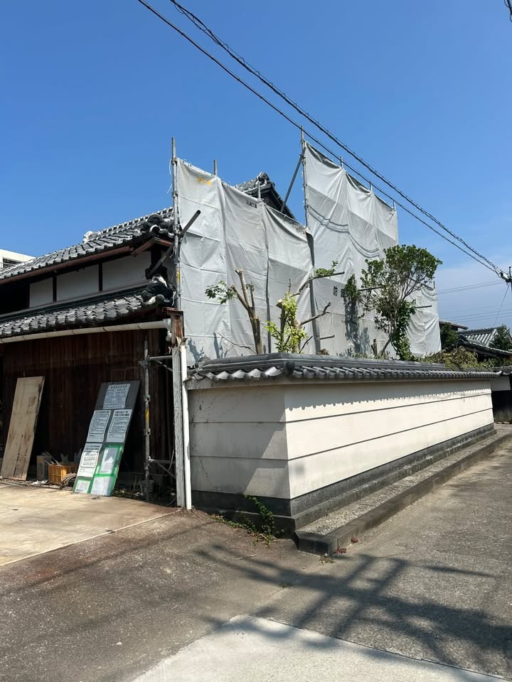 足場・養生の様子